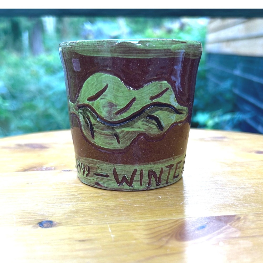 Vintage Winter Solstice Pottery Mug Ceramic Cup Brown Green Oak Leaf 1999 MCM